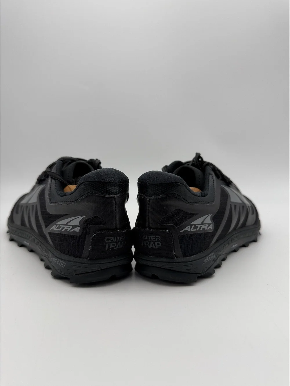 Altra King MT 2 Womens Trail Running Shoes Black Vibram Size 10